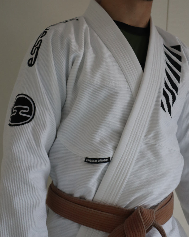 Kimono jiu jitsu - The essentials | IBJJF legal - Rubber brand