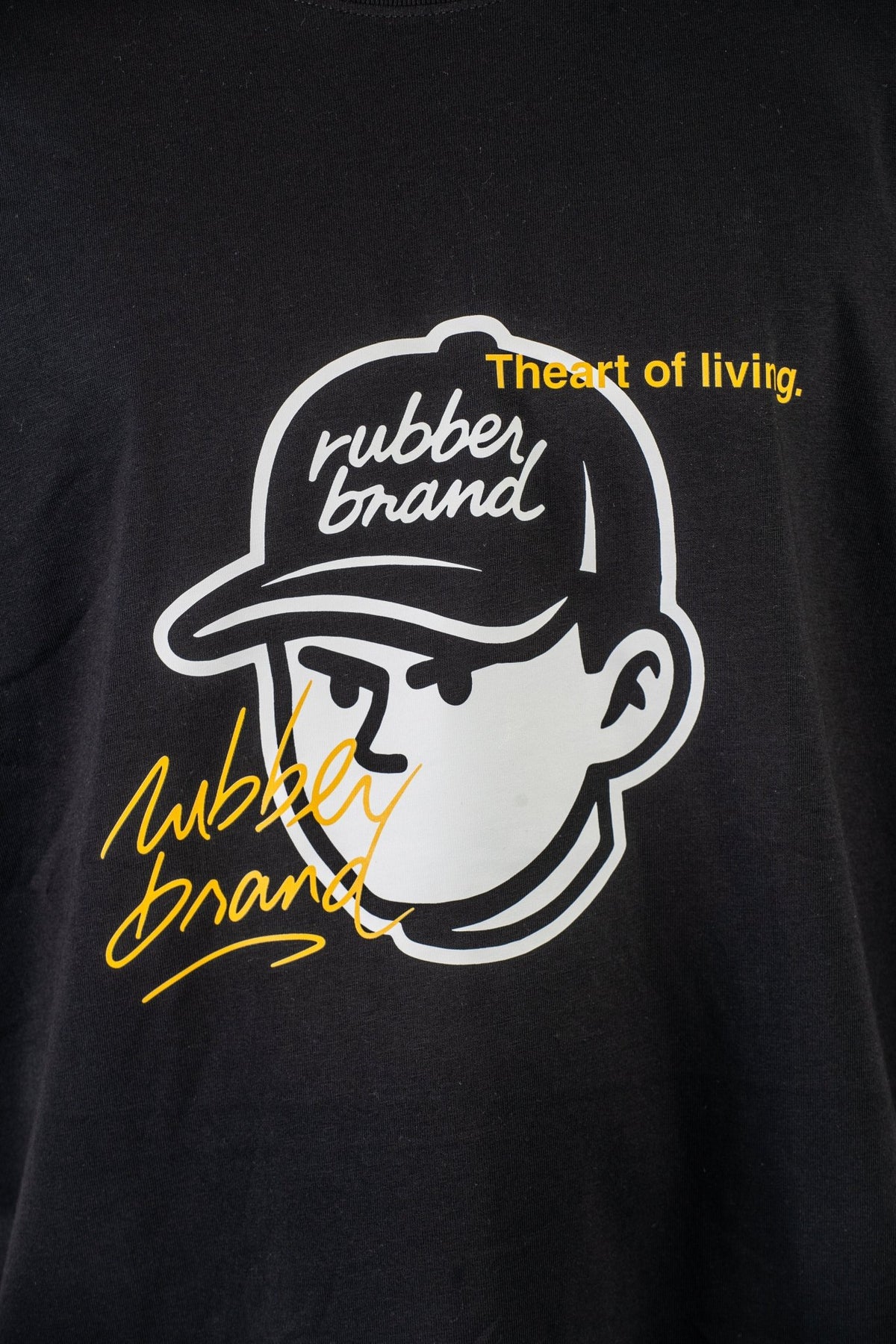 Camiseta Rubber Face negra vista trasera – Algodón premium oversize Rubber Brand