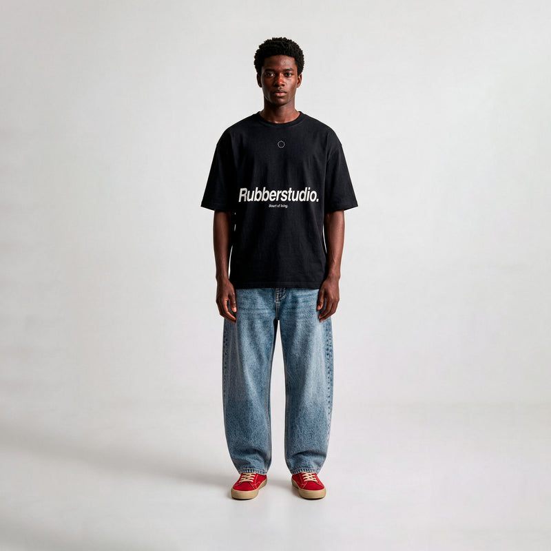 Camiseta "Art of Living" negra – Rubber Brand