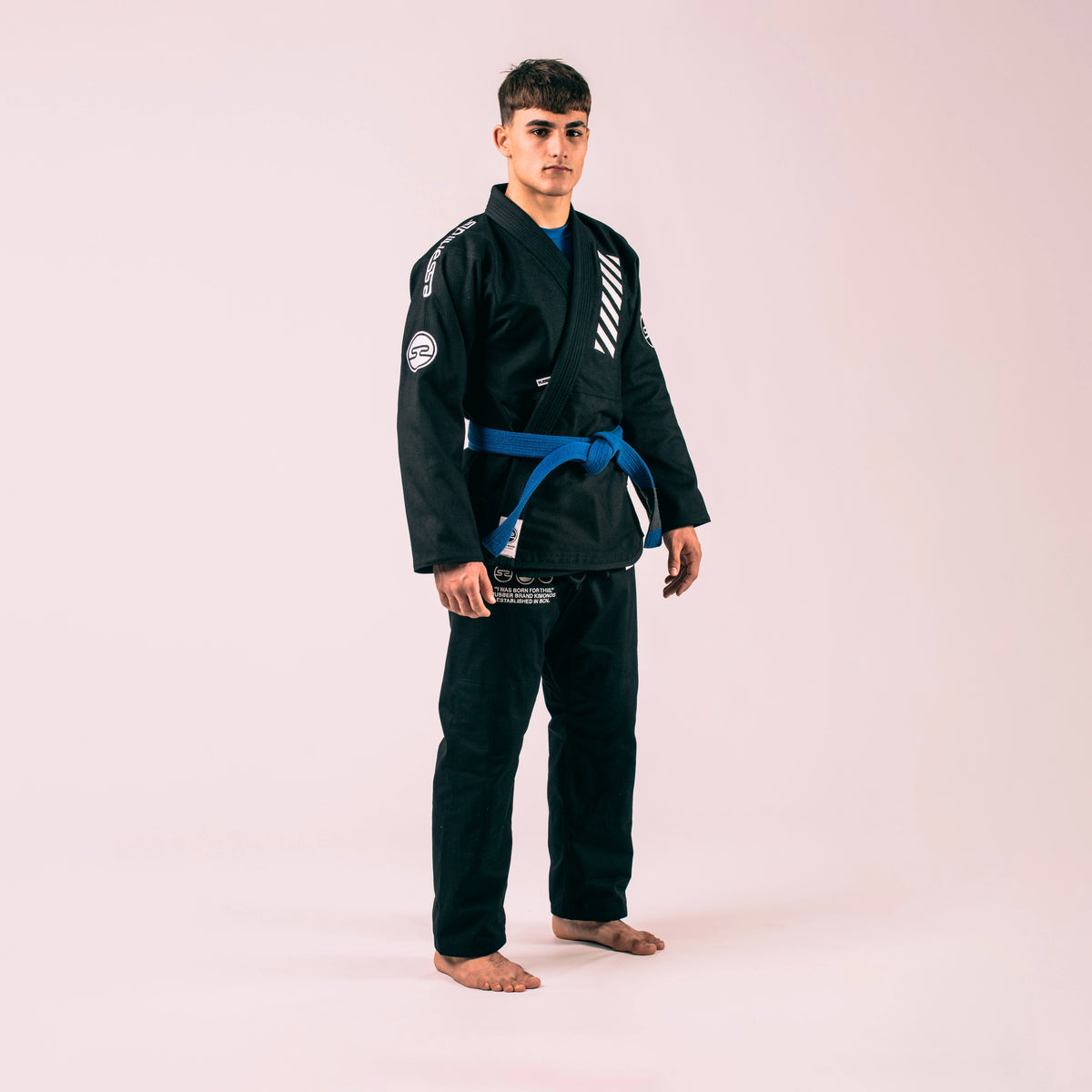 Kimono Essentials negro detalle solapa – Rubber Brand BJJ Gi competición