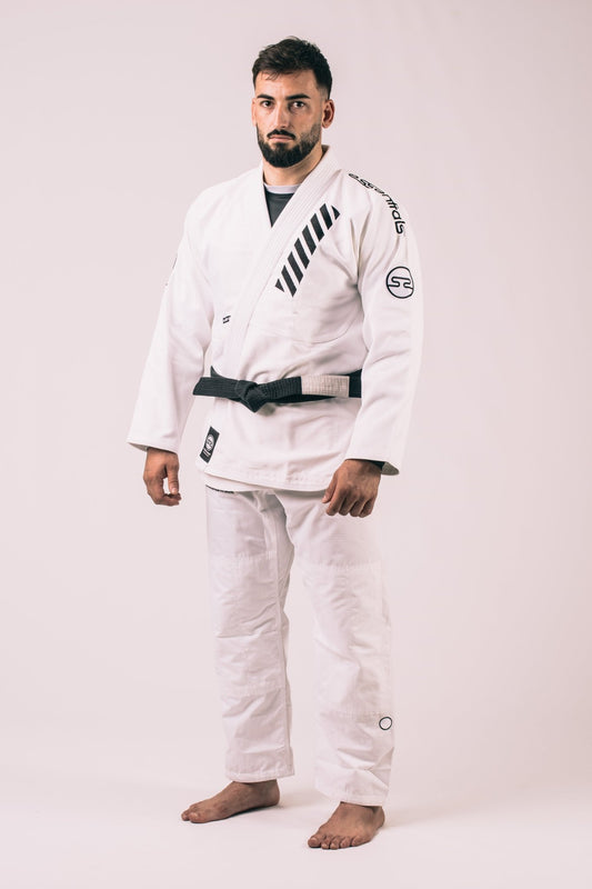Jiu-jitsu kimono - The essentials white | IBJJF legal