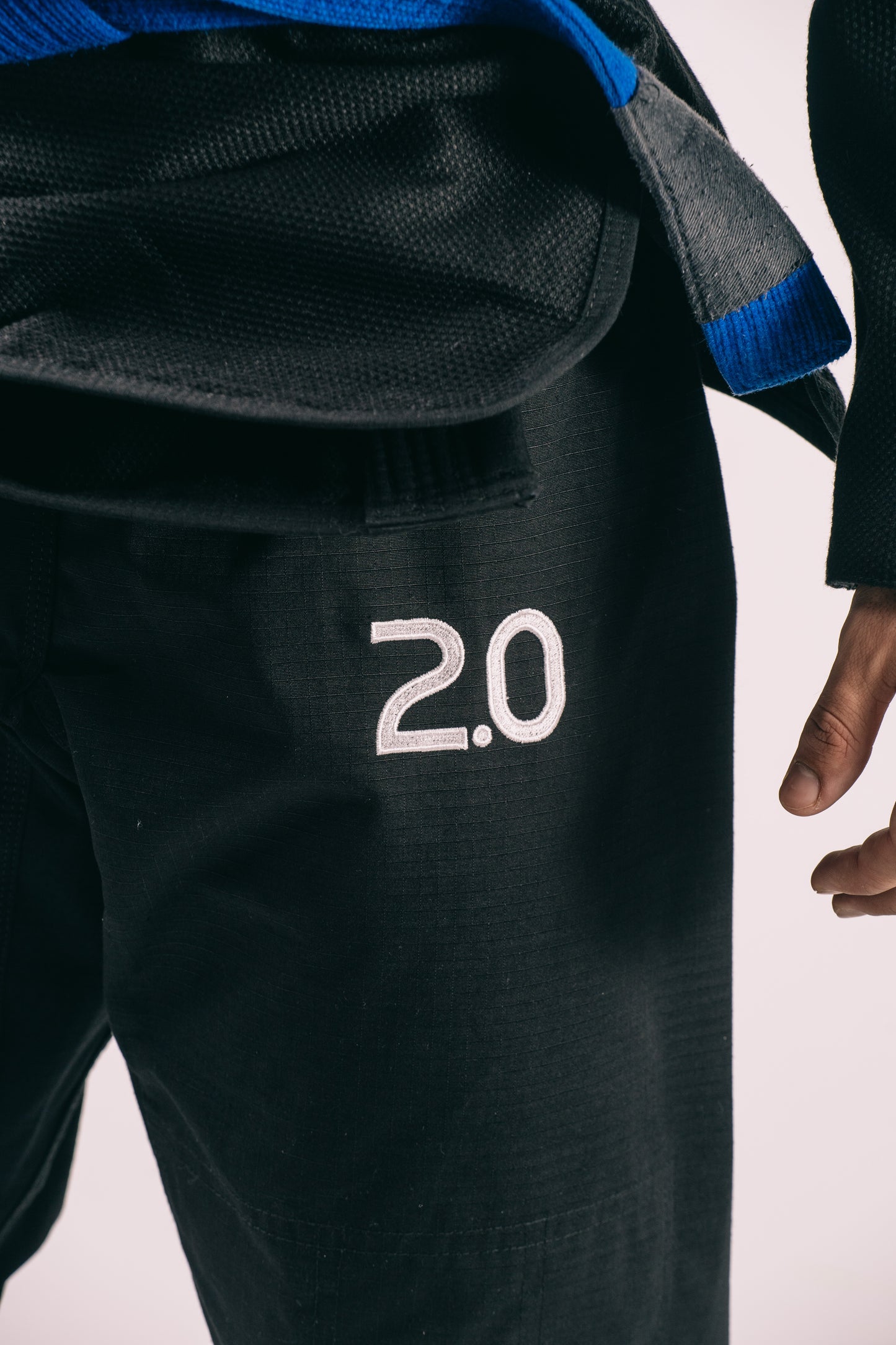 Kimono de jiu jitsu - The essentials negro | IBJJF legal