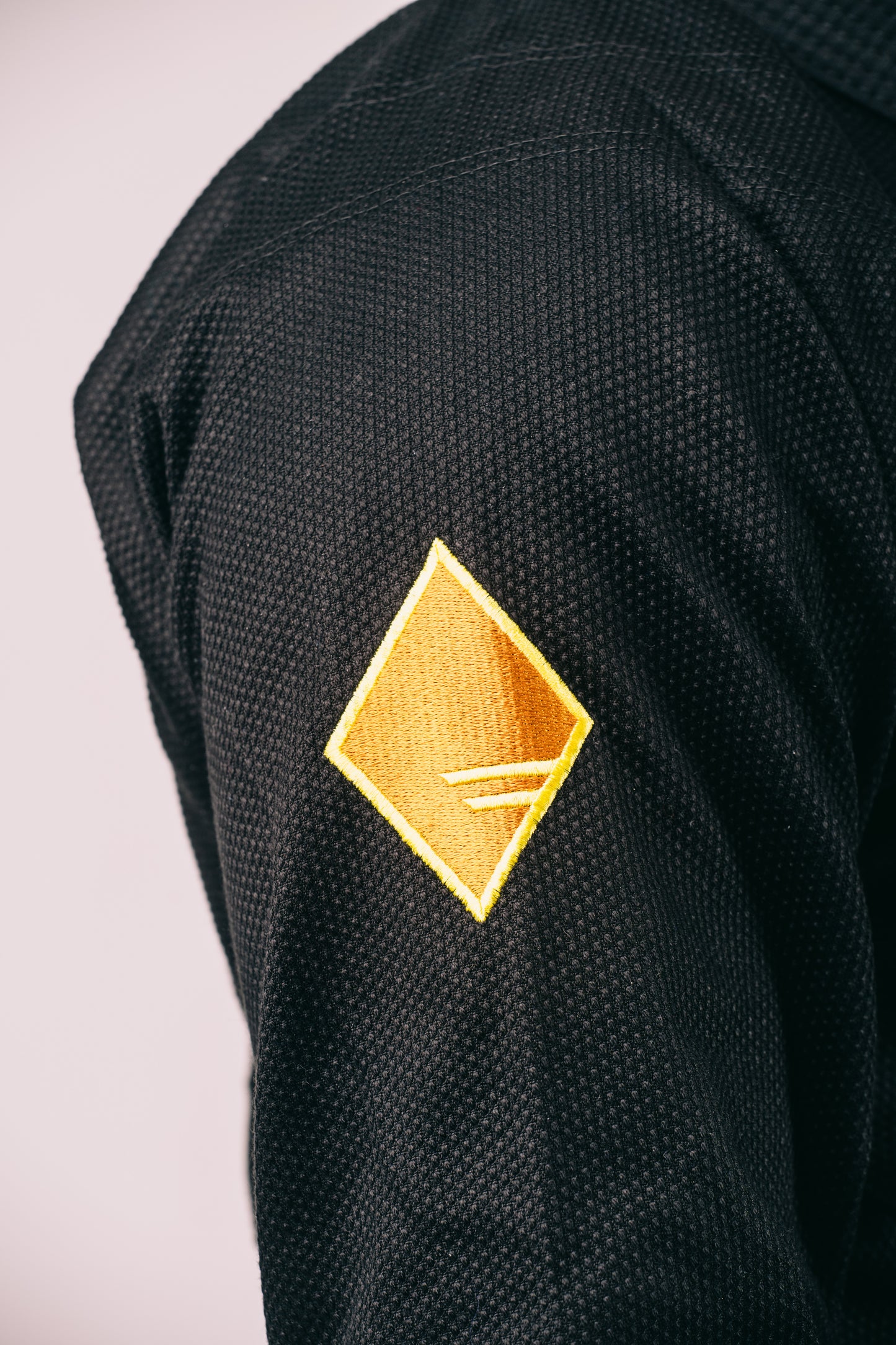 Kimono Jiu Jitsu Newara negro  | IBJJF Legal