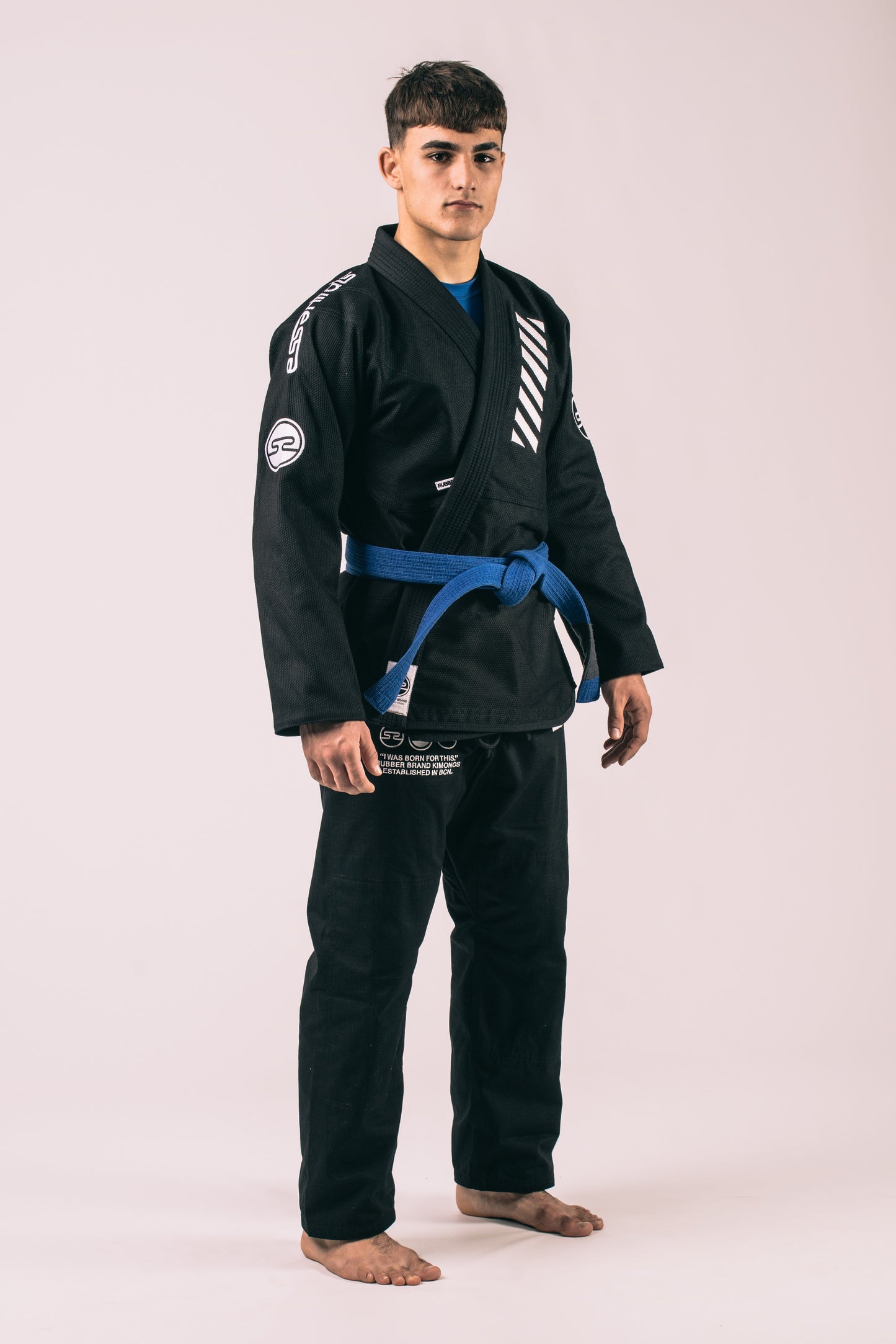 Kimono de jiu jitsu - The essentials negro | IBJJF legal