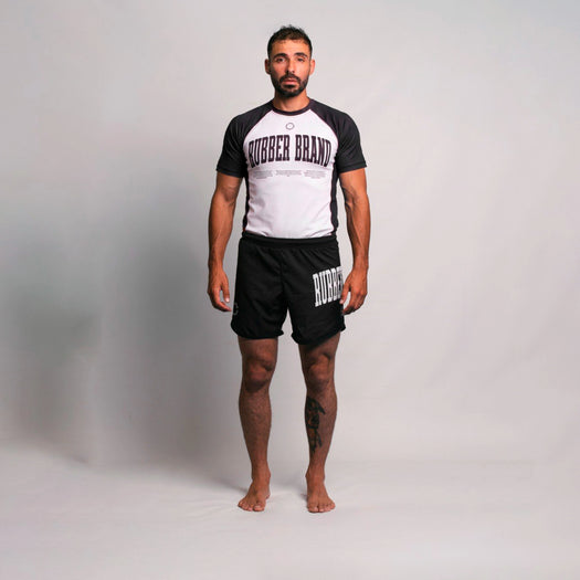 Conjunto Core No Gi blanco Rubber Brand – Rashguard y shorts BJJ grappling