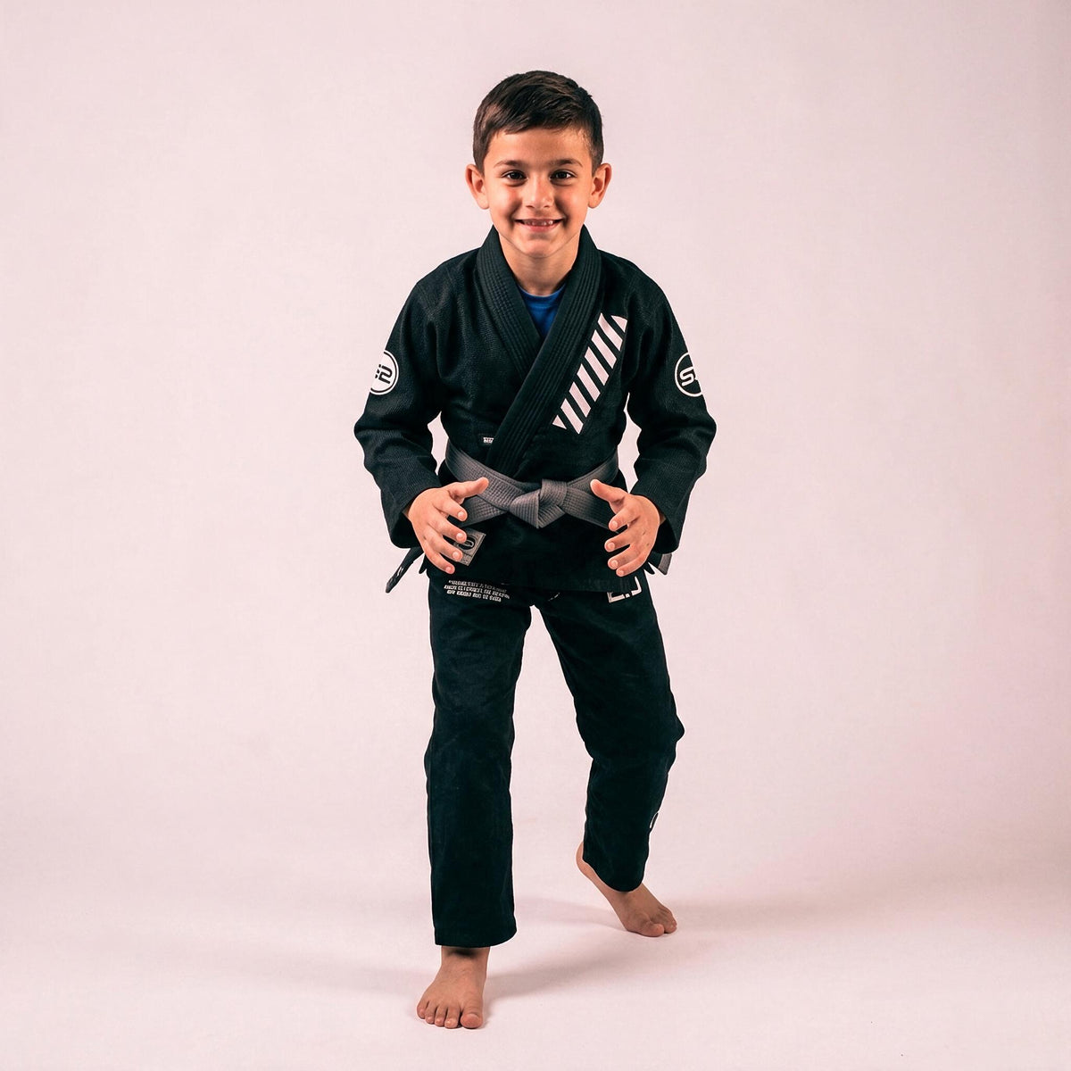 KIMONO DE JIU JITSU NIÑO - THE ESSENTIALS NEGRO